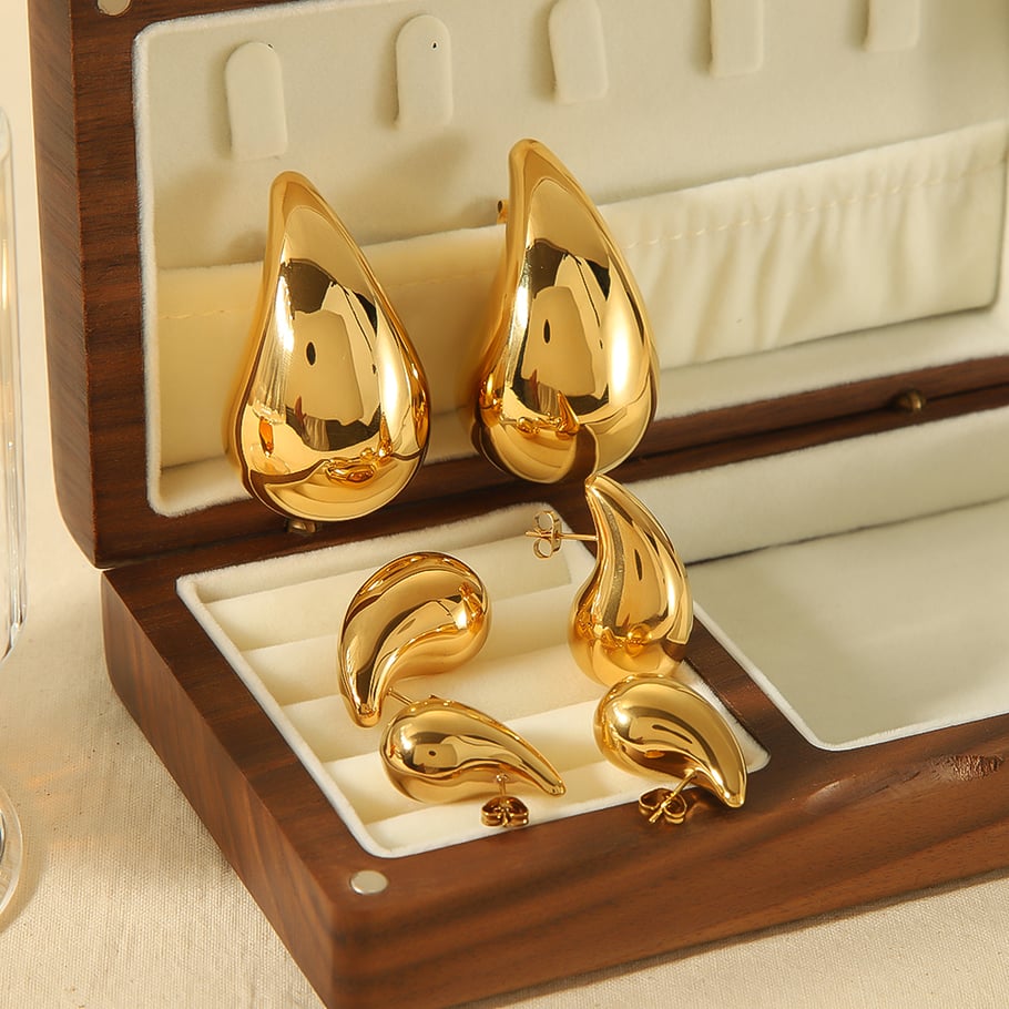 1 Paar schlichte und stilvolle dicke, glänzende Wassertropfen-Ohrringe aus 18 Karat vergoldetem Edelstahl für Damenschmuck zum täglichen Tragen Bild2