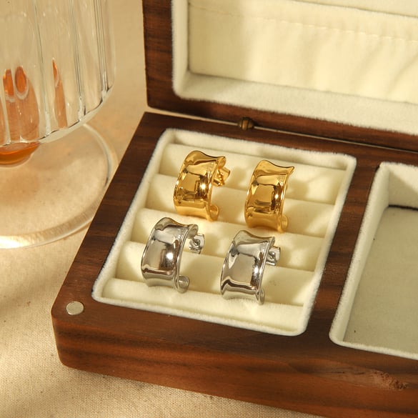 1 pair of classic 18k gold plated stainless steel C-shaped polished casting earrings for women daily jewelry