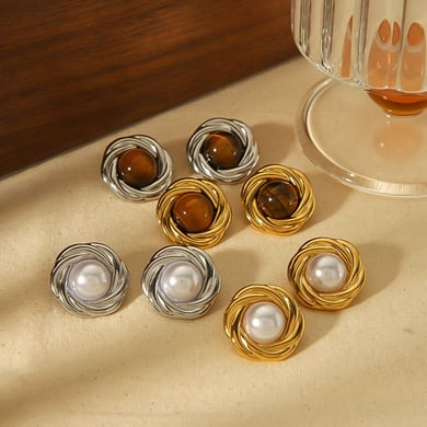 1 Paar stilvolle und elegante Ohrringe aus 18 Karat vergoldetem Edelstahl mit geometrischen, runden Einlagen aus Tigerauge-Steinen als Damenschmuck für den Alltag h5 Bild4