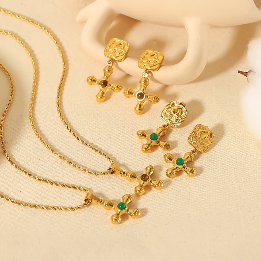 1 Pair Simple Series Retro Cross 18K Gold Plated Artificial Gemstone Women Earrings Set Picture3