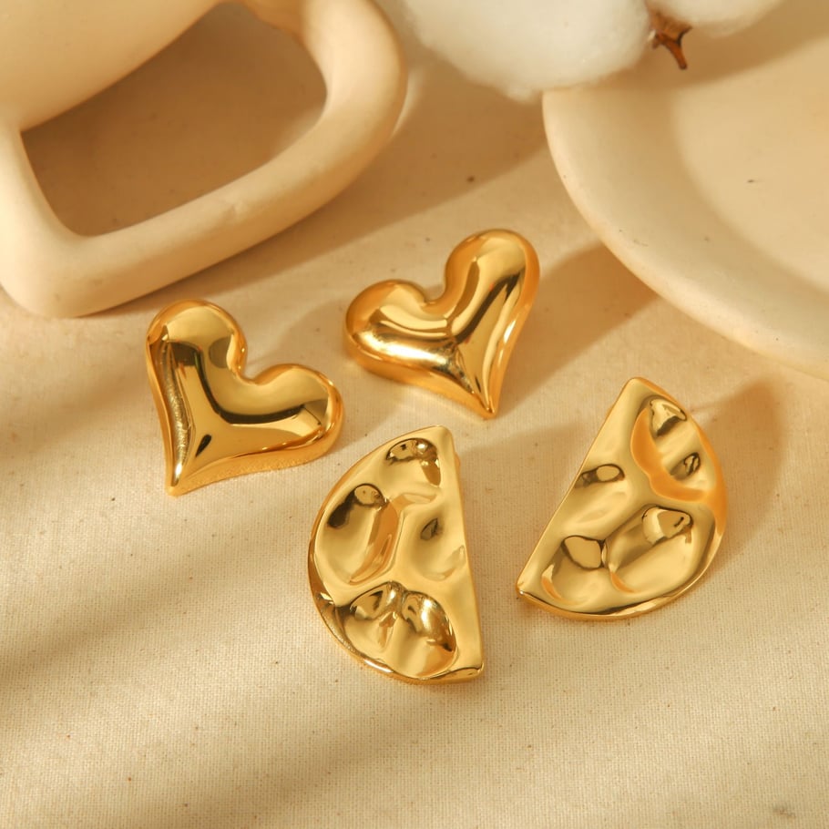 1 pair of exaggerated fashion 18k gold-plated stainless steel geometric hammered heart earrings for women's daily wear Picture3