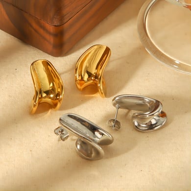 1 pair of stylish 18K gold plated stainless steel irregular curved earrings for ladies daily wear h5 Picture3