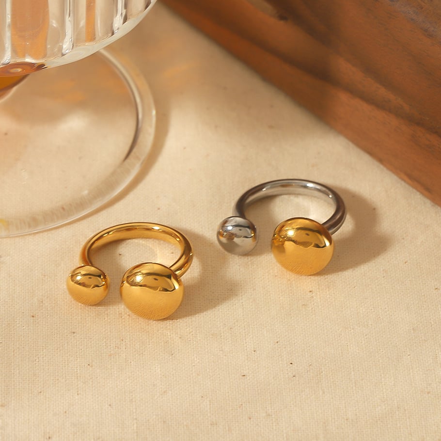1 Stück stilvoller und eleganter geometrischer, runder, offener Ring aus 18 Karat vergoldetem Edelstahl, geeignet für den Alltag von Frauen Bild4