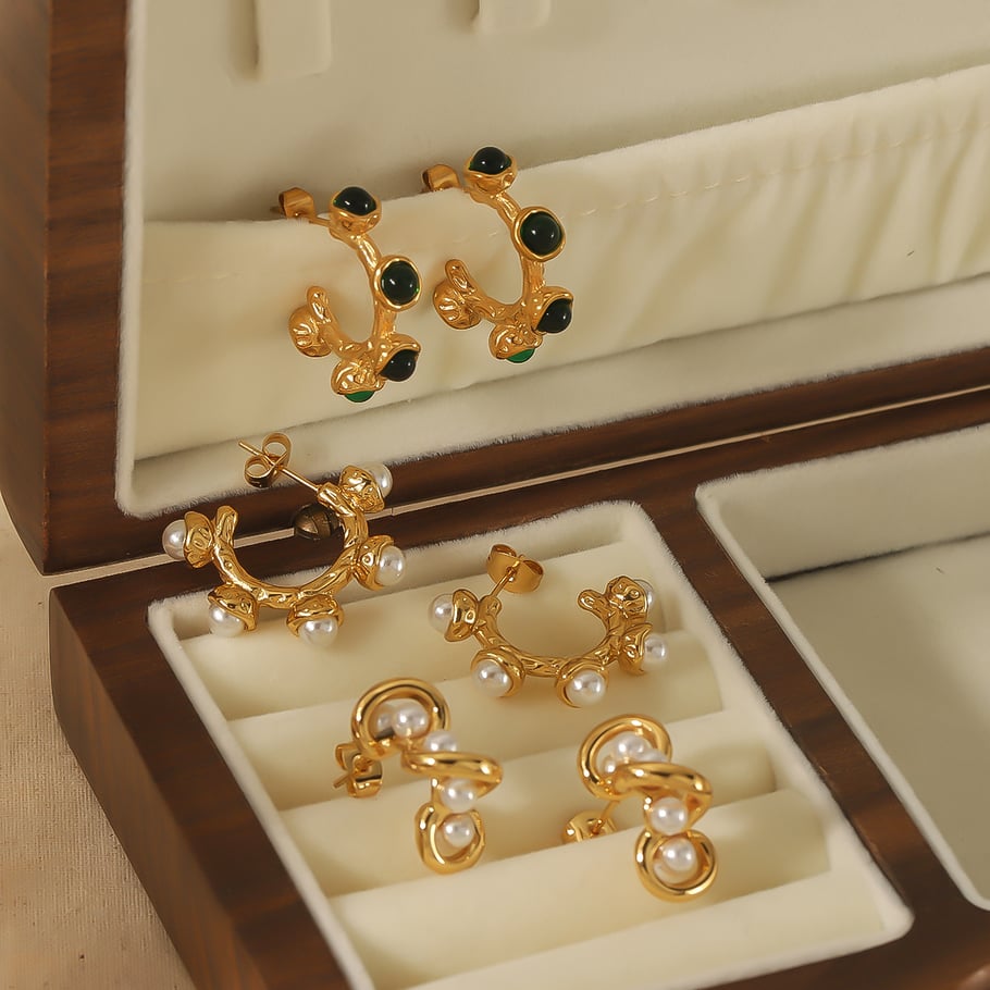 1 pair of elegant and fashionable 18k gold-plated stainless steel pearl gemstone earrings for women for daily wear Picture3
