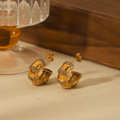 1 Paar klassische, modische, geometrische C-förmige Punkt-Diamant-Ohrringe aus 18 Karat vergoldetem Edelstahl für Damenschmuck zum täglichen Tragen h5 Bild2