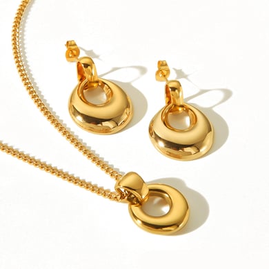 1 Paar klassische, modische Ohrringe aus 18 Karat vergoldetem Edelstahl mit glänzendem geometrischem Ringanhänger für Damenschmuck zum täglichen Tragen h5 Bild4