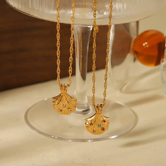 1 pezzo di collana con ciondolo geometrico in acciaio inossidabile placcato oro 18k creativo e alla moda con diamanti colorati per le donne da indossare ogni giorno 2