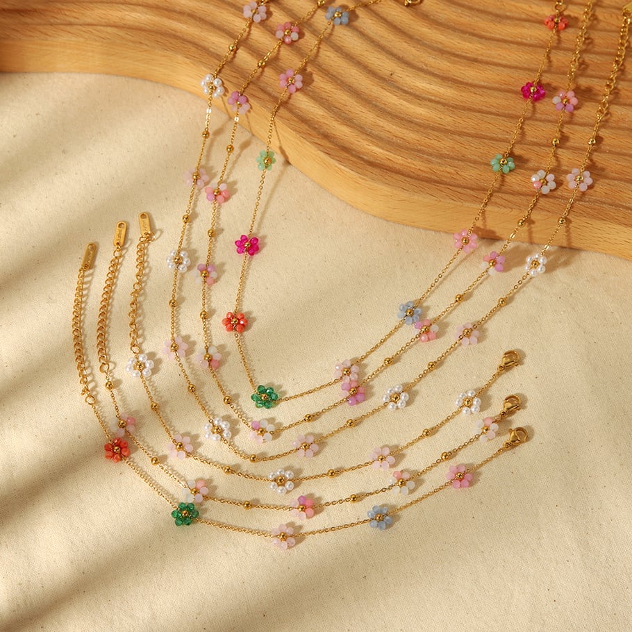 1 piece of fashionable and exquisite 18k gold-plated stainless steel colorful small flower pearl chain necklace for women's jewelry for daily wear Picture3