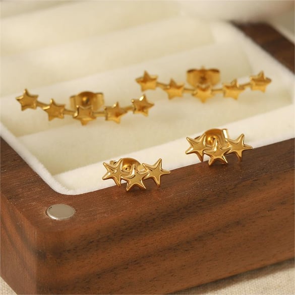 1 pair of stylish and simple 18k gold-plated stainless steel polished star earrings for women for daily wear