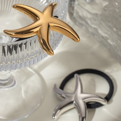Europäische und amerikanische grenzüberschreitende Ins-Stil 18 Karat Gold Edelstahl glatt schlank fünfzackigen Stern Haarring Haar Seil Haarschmuck Großhandel Frauen h5 Bild5