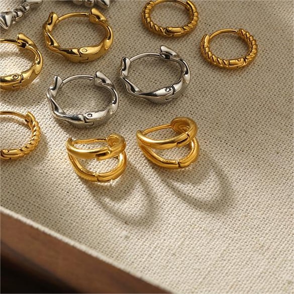 1 Pair Simple Series Classic Geometric Stainless Steel 18K Gold Plated Women Hoop Earrings 2