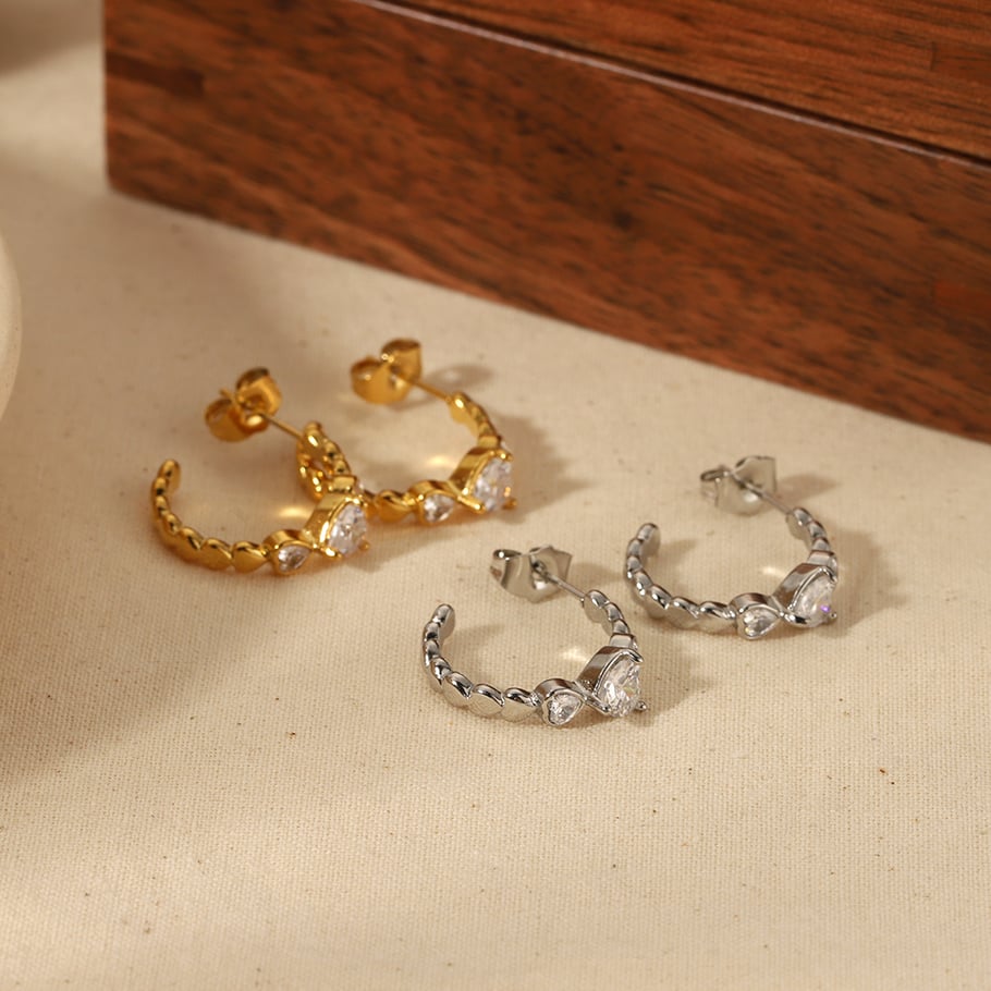 1 Pair Simple Series Sweet Heart Stainless Steel 18K Gold Plated Women Stud Earrings Picture4