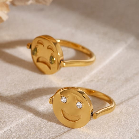 1 paire de bagues simples pour femme en acier inoxydable plaqué or 18 carats avec strass, motif dessin animé mignon
