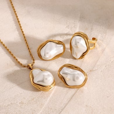 1 Piece Classic Series Elegant Geometric Stainless Steel 18K Gold Plated Shell Women Pendant necklaces h5 Picture3