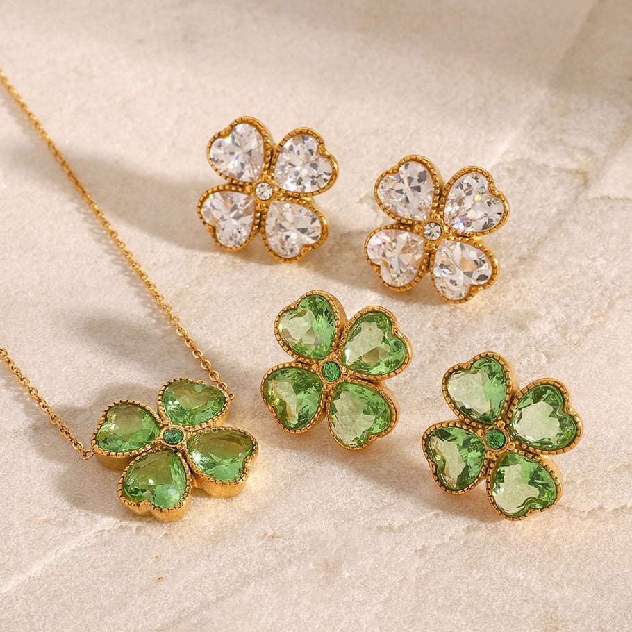 1 Piece Simple Elegant Style Four-leaf Clover Shape Stainless Steel 18K Gold Plated Inlay Zircon Women's Pendant Necklace Picture3