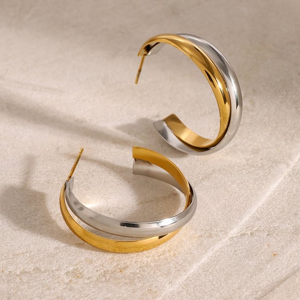 1 Pair Simple Style Color-blocked C Shape Stainless Steel 18K Gold Plated Women's Hoop Earrings