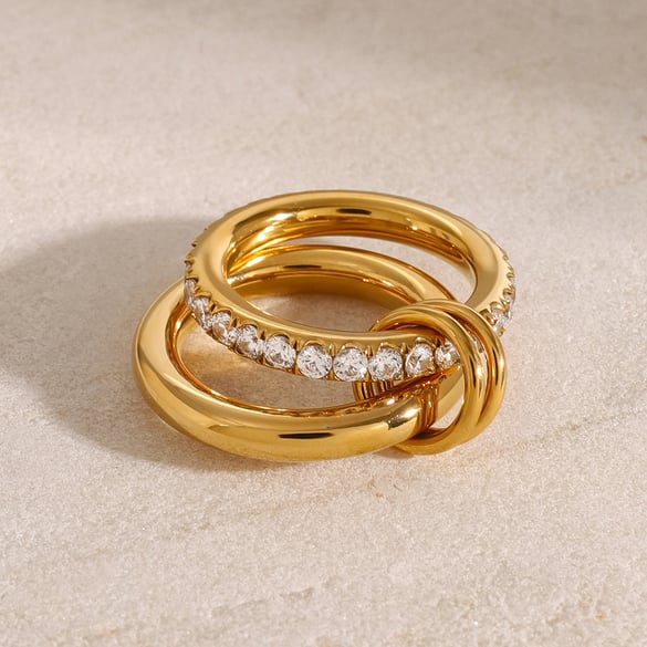 1 paire de bagues simples géométriques classiques en acier inoxydable plaqué or 18 carats et zircon pour femme