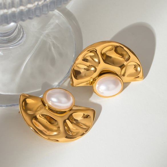 1 Pair Simple Series Retro Geometric Stainless Steel 18K Gold Plated Artificial Pearl Women Stud Earrings
