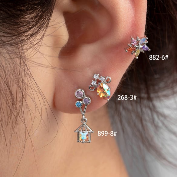 1 Pair Simple Series Simple Flower Titanium Steel No Plating Material Zircon Women Stud Earrings