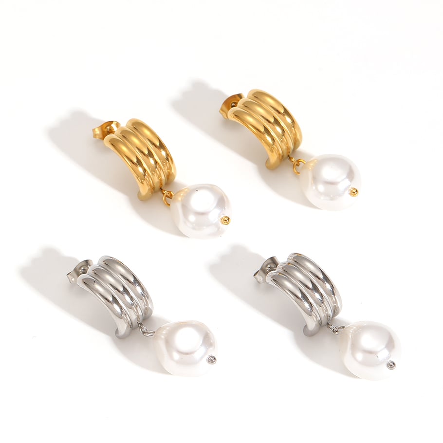 1 Pair Simple Series Retro Geometric 18K Gold Plated Artificial Pearl Stud Earrings Picture4