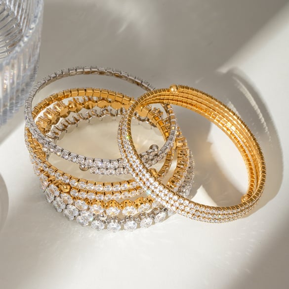 Bracelet simple et décontracté en acier inoxydable plaqué or 18 carats et zircon pour femme, 1 pièce 2