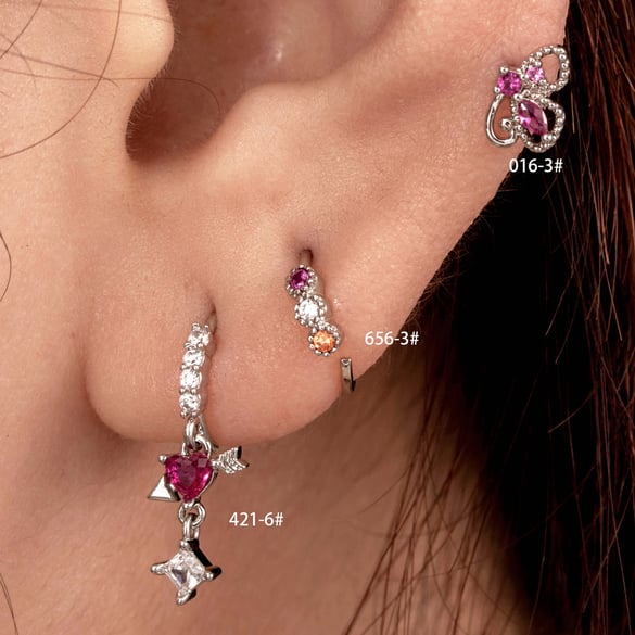 1 par de pendientes de botón de cobre con forma de corazón, sin chapado, con circonitas para mujer