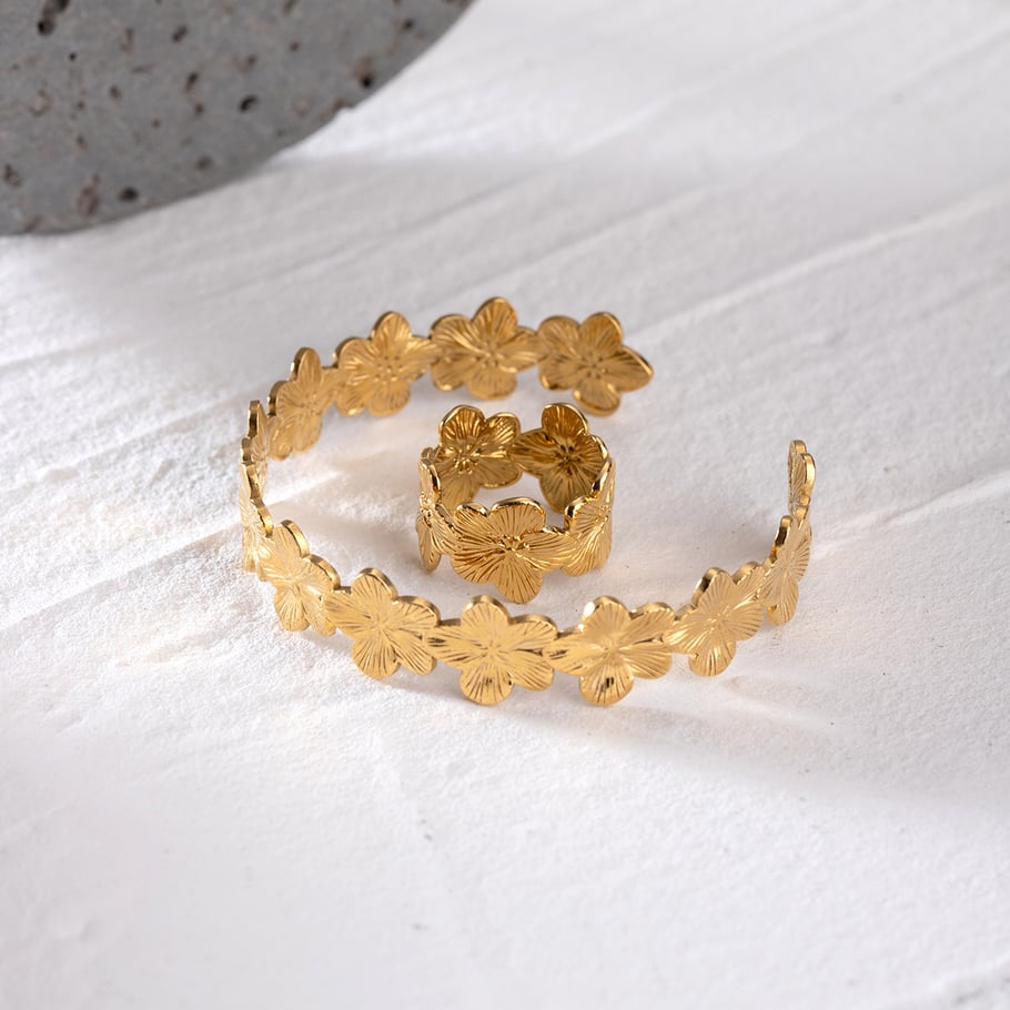 1 Stück Simple Series Retro Flower Edelstahl 18 Karat vergoldete Damen Armreifen Bild4