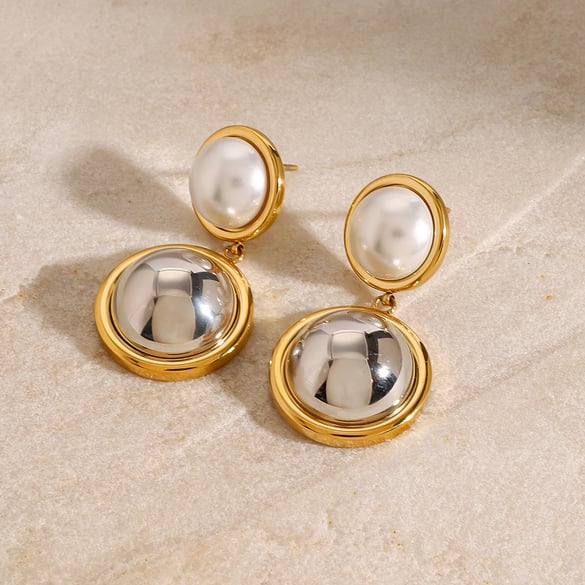 1 Pair Simple Series Europe and America round Stainless Steel 18K Gold Plated Artificial Pearl Women Drop Earrings 2