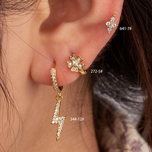1 paio di orecchini a bottone da donna in zircone con fiore classico in rame senza placcatura