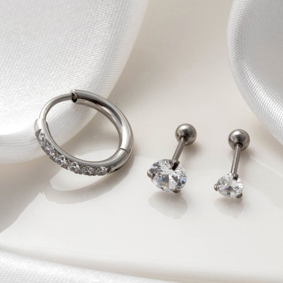 1 Paar Simple Series Klassische geometrische Titanstahl ohne Beschichtungsmaterial Zirkon Damen Ohrstecker Bild3
