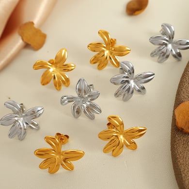 1 Pair Simple Series Retro Flower Stainless Steel 18K Gold Plated Women Stud Earrings h5 Picture5