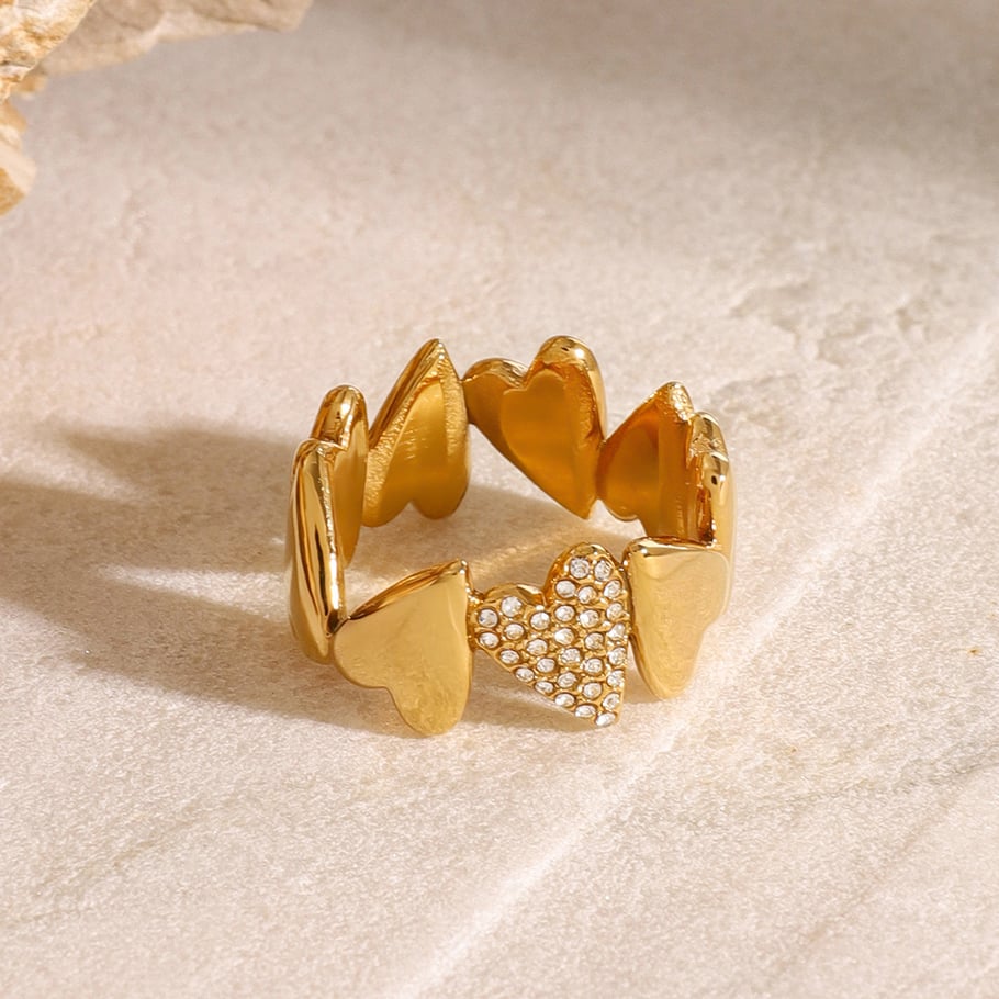 1 par de anillos sencillos de acero inoxidable con forma de corazón, chapados en oro de 18 quilates y circonitas para mujer. Imagen7