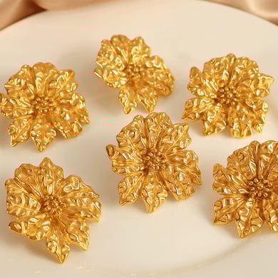 1 Pair Romantic Series Retro Flower Stainless Steel 18K Gold Plated Women Stud Earrings h5 Picture6