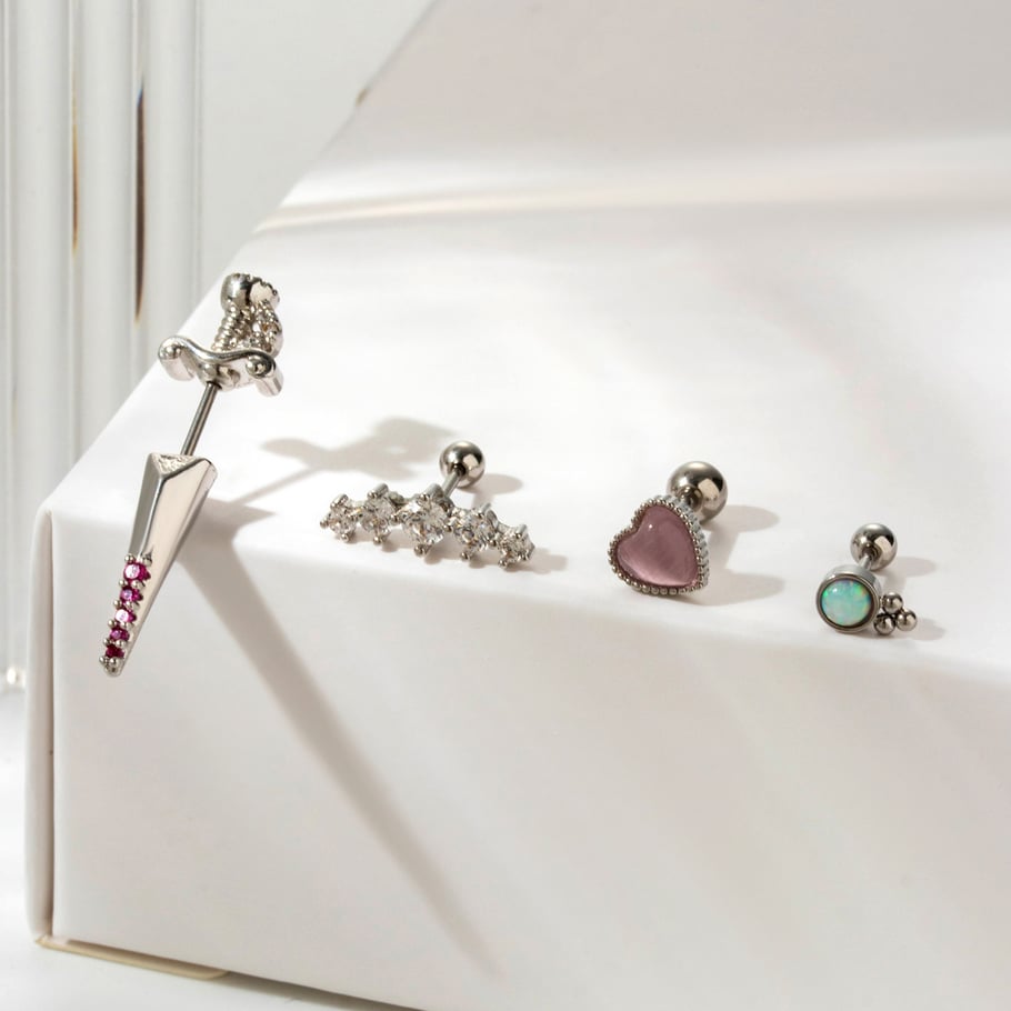1 Piece Simple Series Classic Heart Titanium Steel No Plating Material Zircon Women Stud Earrings h5Picture3
