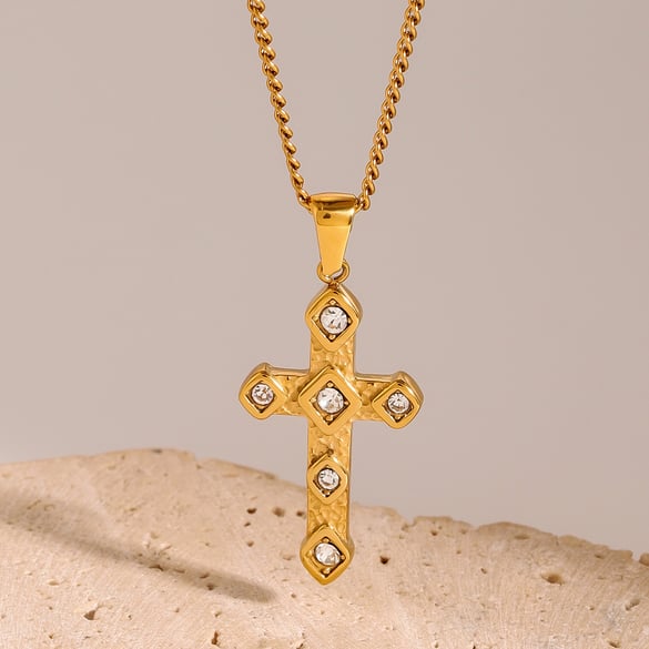1 pezzo semplice serie Europa e America croce in acciaio inossidabile placcato oro 18K strass donne collane con ciondolo