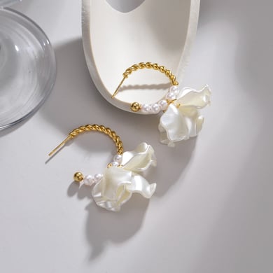 1 paire de boucles d&#39;oreilles pendantes rétro en acier inoxydable plaqué or 18 carats avec perles artificielles pour femme, série classique h5 Image2