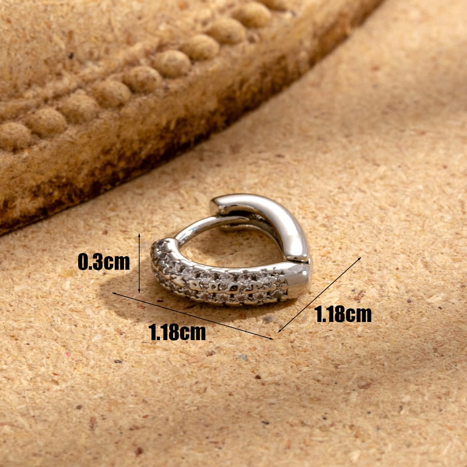1 Pair Simple Series Classic Heart Copper No Plating Material Zircon Women Stud Earrings Picture4