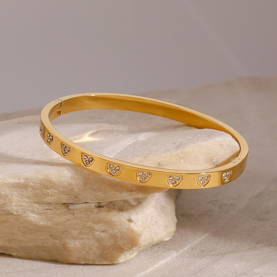 1 Piece Simple Series Europe and America love/heart shape Stainless Steel 18K Gold Plated Rhinestone Women Bangles Picture5