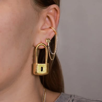 1 Pair Simple Series Europe and America Locker Stainless Steel 18K Gold Plated Women Stud Earrings h5 Picture6