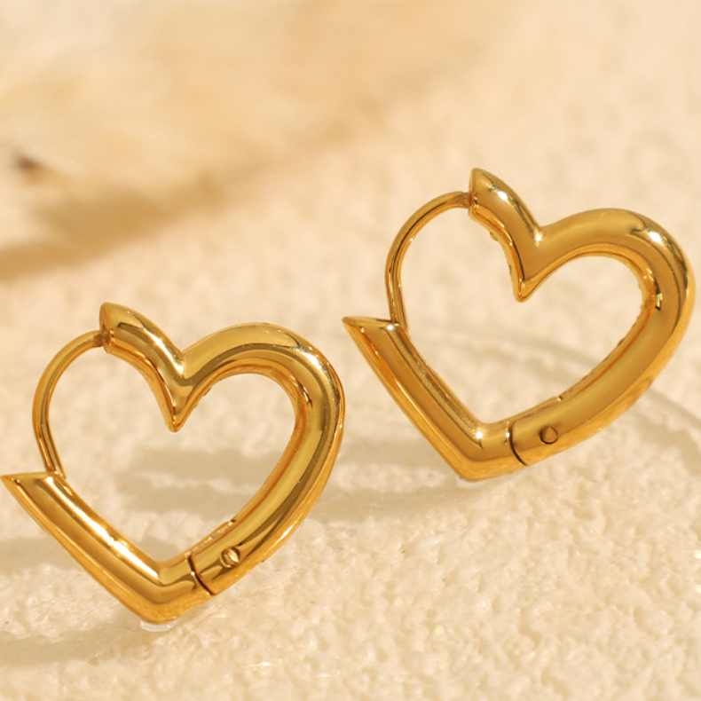 1 Pair Simple Series Simple Heart Stainless Steel 18K Gold Plated Women Hoop Earrings Picture6
