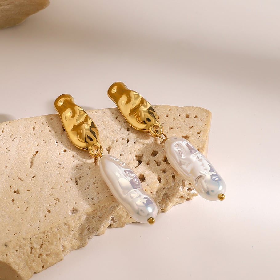 1 Pair Classic Series Europe and America oval Stainless Steel 18K Gold Plated Artificial Pearl Women Drop Earrings Picture5