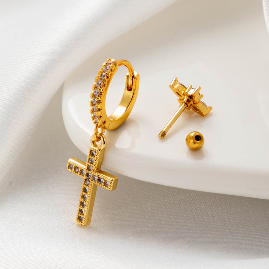 1 Pair Simple Series Classic Cross Copper No Plating Material Zircon Women Stud Earrings Picture7