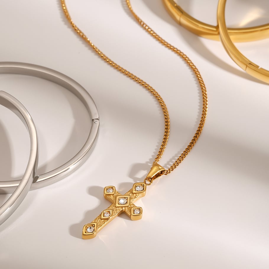 1 Piece Simple Series Europe and America Cross Stainless Steel 18K Gold Plated Rhinestone Women Pendant Necklaces Picture6