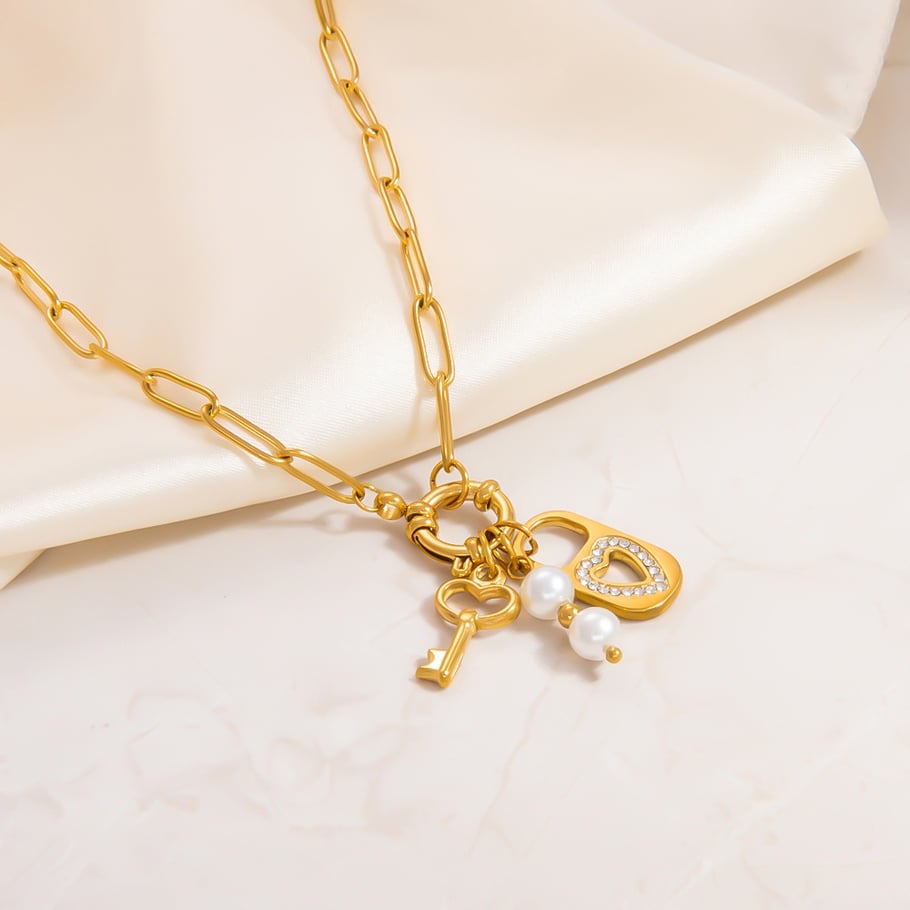 1 Piece Classic Series Retro Lock And Key Stainless Steel 18K Gold Color Plated Rhinestone Women's Pendant Necklaces Picture6