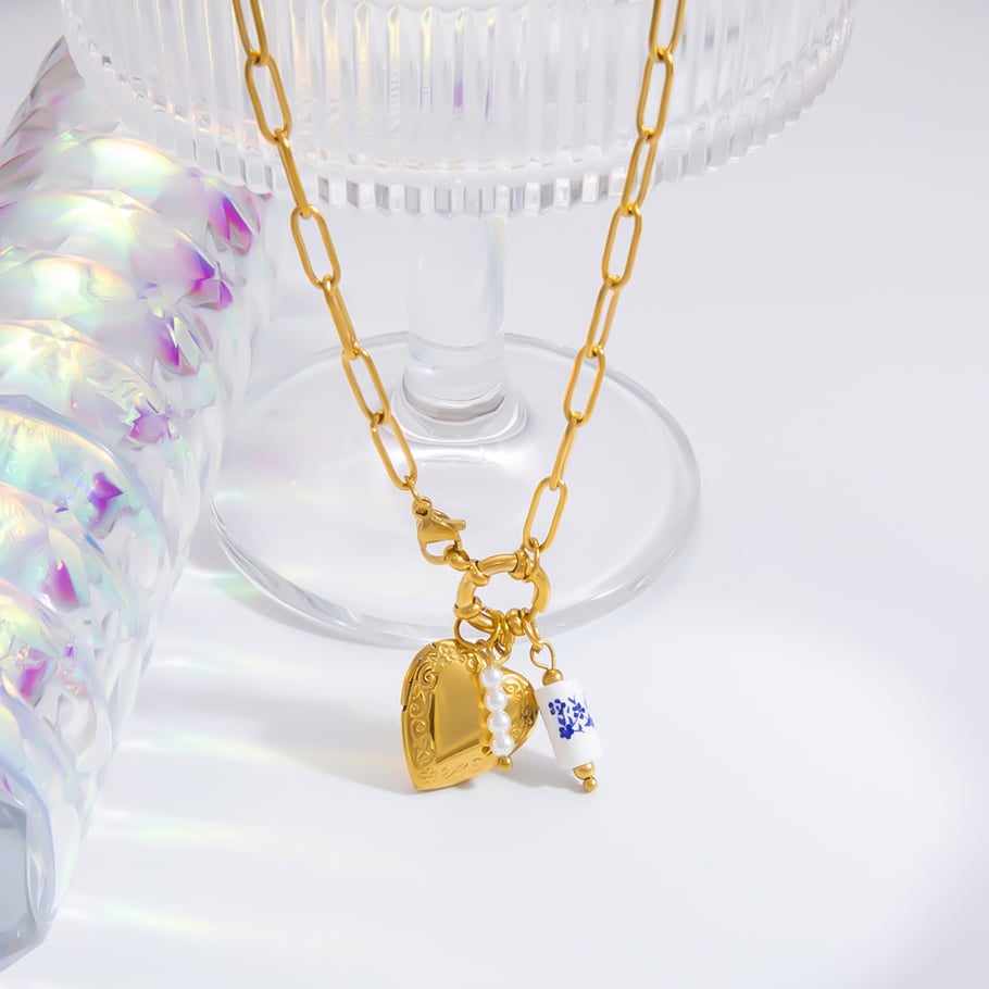 1 Piece Classic Series Porcelainous Heart Random Letters Stainless Steel Gold Color Artificial Pearl Women's Pendant Necklaces Picture5