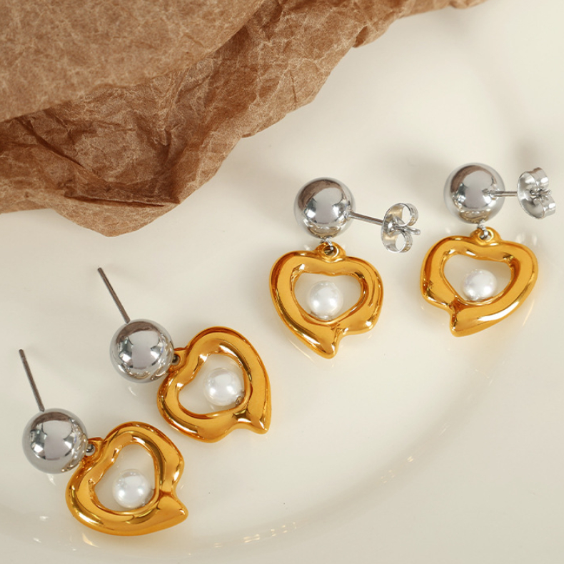 1 Pair Simple Series Retro Heart Stainless Steel 18K Gold Plated Women Drop Earrings Picture6