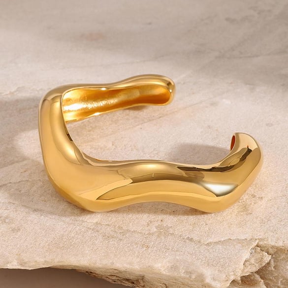 1 Stück Simple Series Simple Line Edelstahl 18 Karat vergoldete Damen Armreifen 2