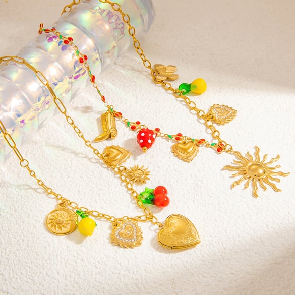 1 Piece Luxurious Series Sweet Heart Stainless Steel 18K Gold Color Plated Rhinestone Women's Pendant Necklaces 2