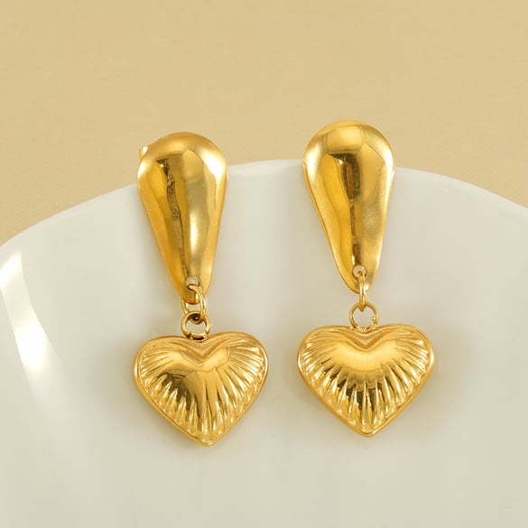 1 paire de boucles d&#39;oreilles pendantes en acier inoxydable doré 18 carats, légères et luxueuses, style rétro, en forme de cœur, texturées, pour femmes 2