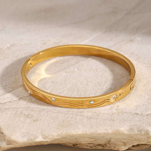1 Piece Luxurious Series Wave Line Round Stainless Steel Gold Color Women's Bangles 2